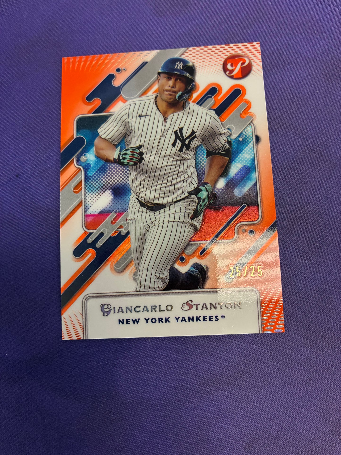 Giancarlo Stanton Orange /25 2025 Topps Pristine NM
