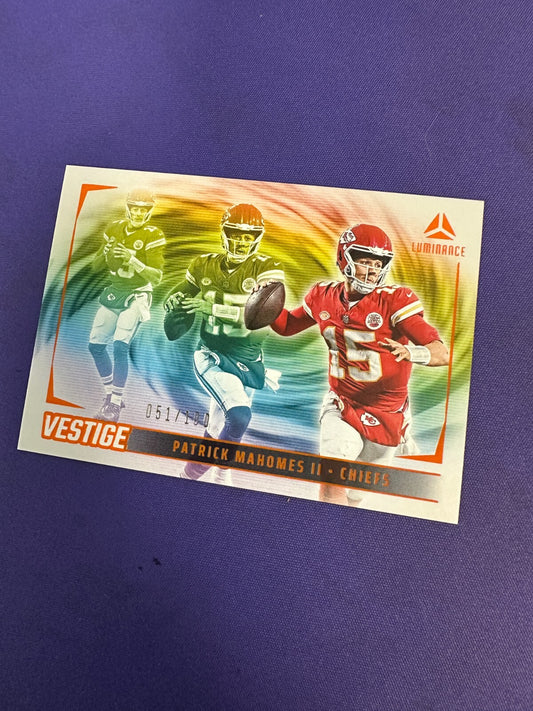 Patrick Mahomes Orange /100 Vestige 2024 Panini Luminance
