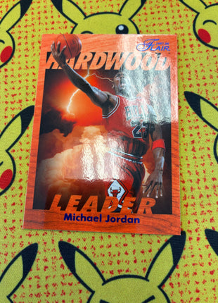 Michael Jordan #4 - 1997 Fleer Flair Hardwood Leaders Basketball NM