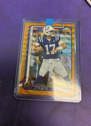 Daniel Jones [Gold Wave Refractor] #132 - 2025 Topps Chrome Football NM