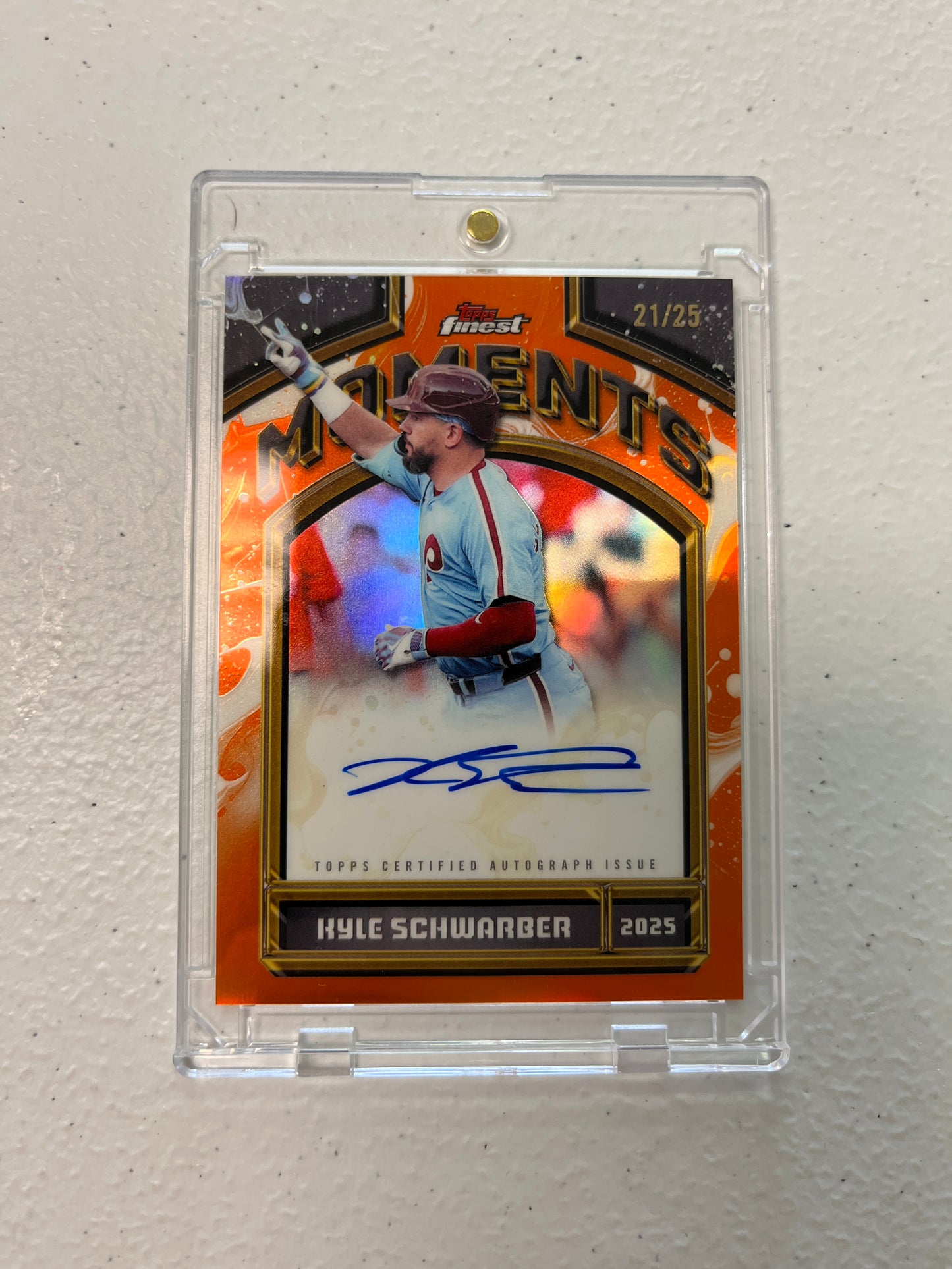 Kyle Schwarber #KMA-KS 2026 Topps Finest Moments Orange Auto /25 NM