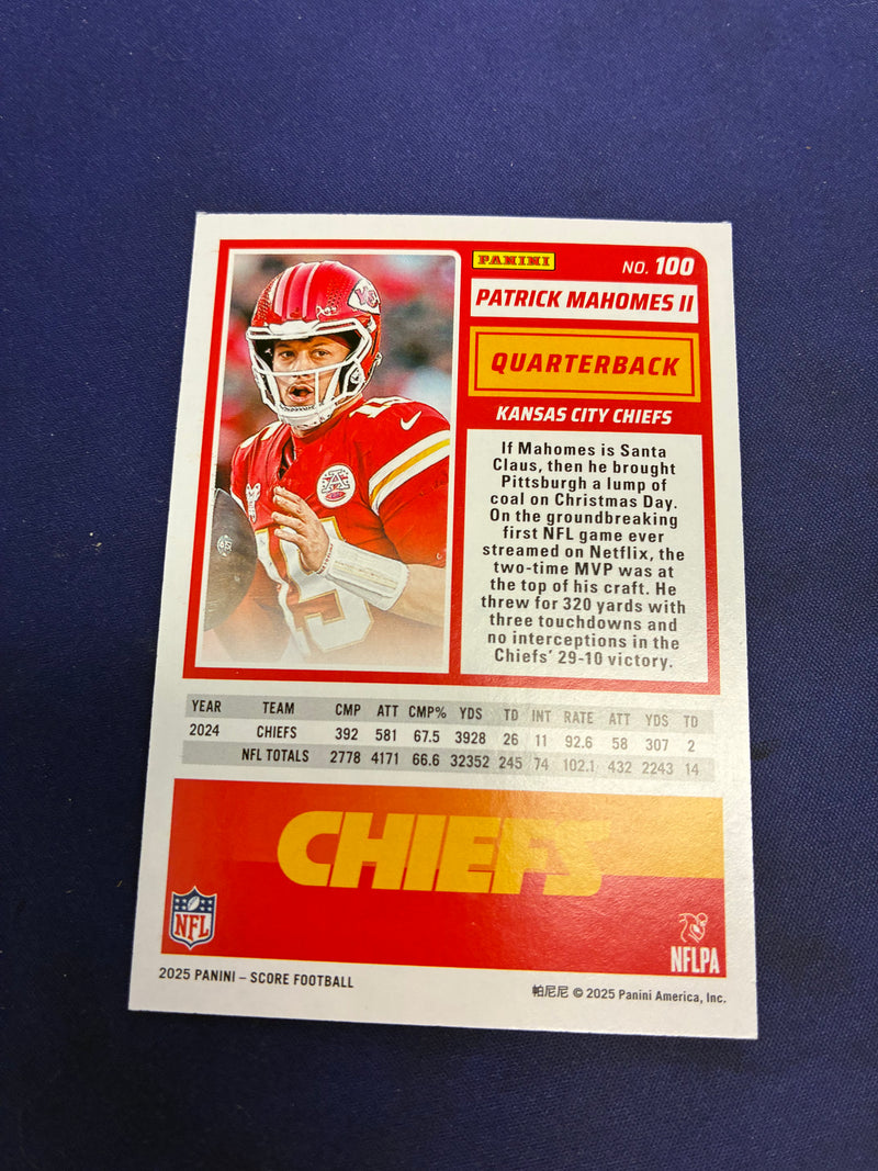 Patrick Mahomes Green Laser /415 2025 Score EX