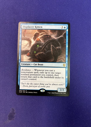 Displacer Kitten CLB 063