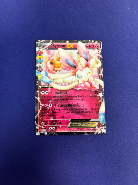 Sylveon Ex Holo RC21/RC32 Radiant Collection