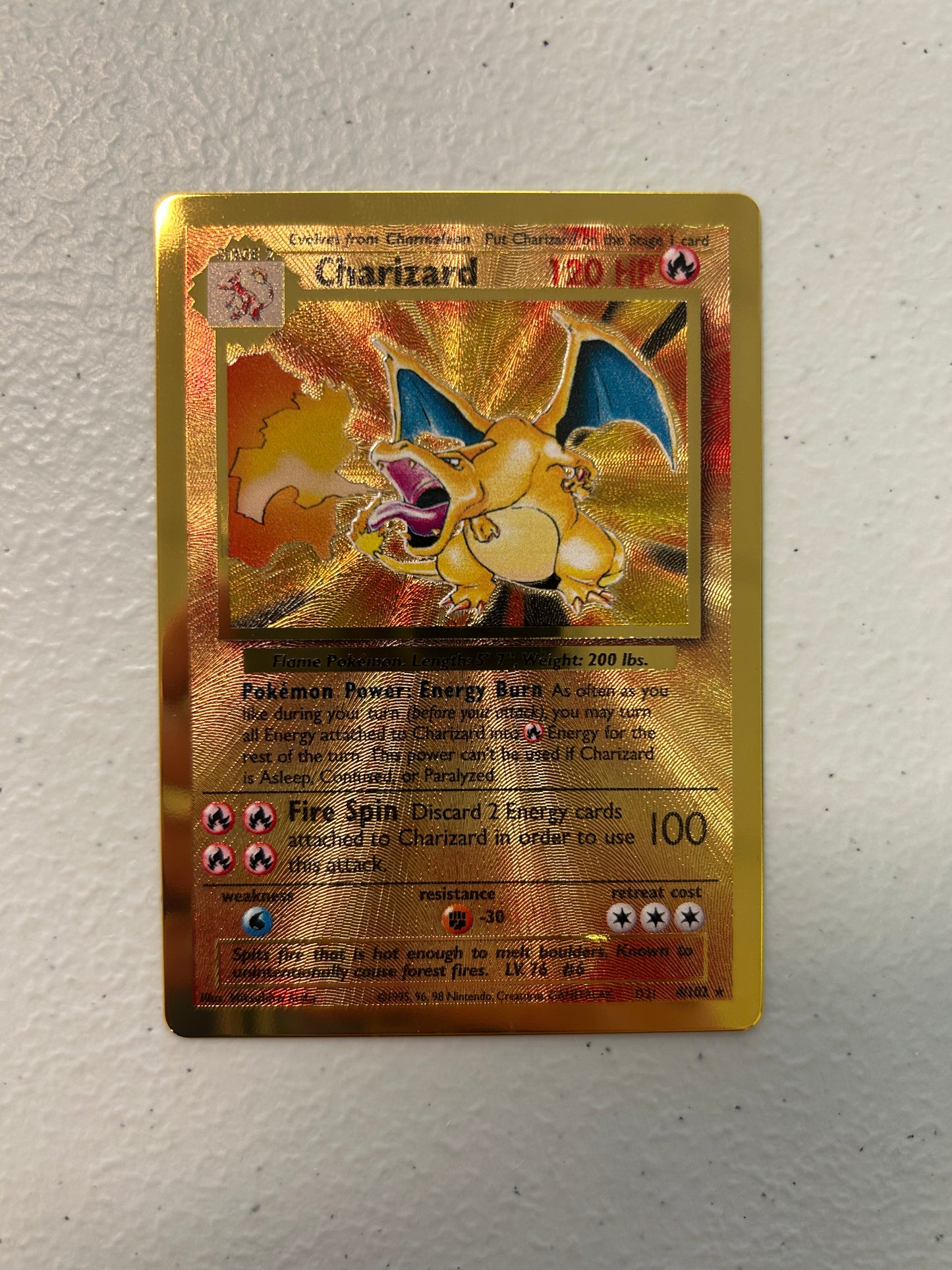 Charizard (Celebrations Metal Card)