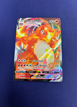Charizard VMAX Holo 20/189 Darkness Ablaze