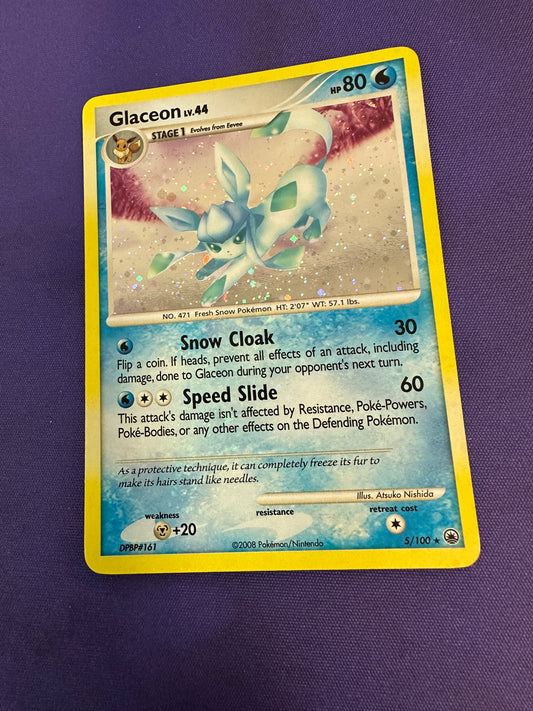 Glaceon Lv 44 Holo 5/100 Majestic Dawn *LP*