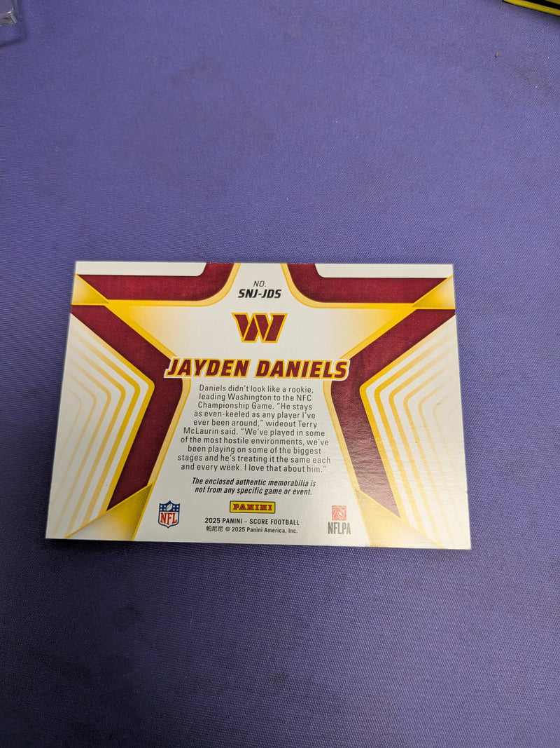 Jayden Daniels Stars of the NFL Patch Prime /100 2025 Score Football