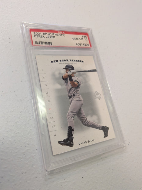 Derek Jeter 2001 SP Authentic #36 PSA 10