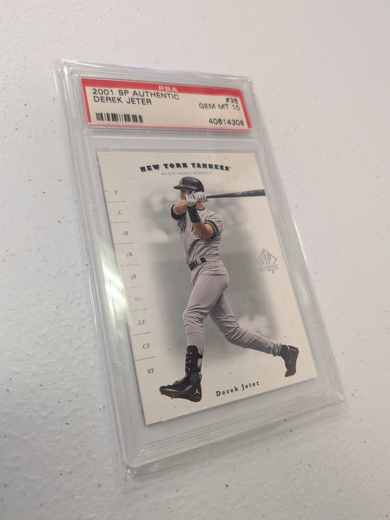 Derek Jeter 2001 SP Authentic #36 PSA 10