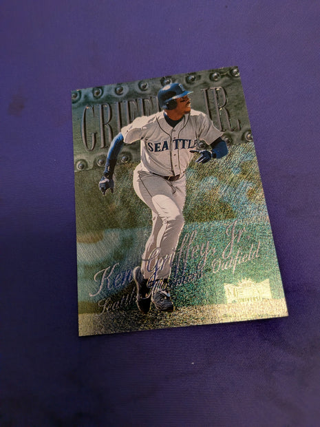 Ken Griffey Jr 1999 Metal Universe