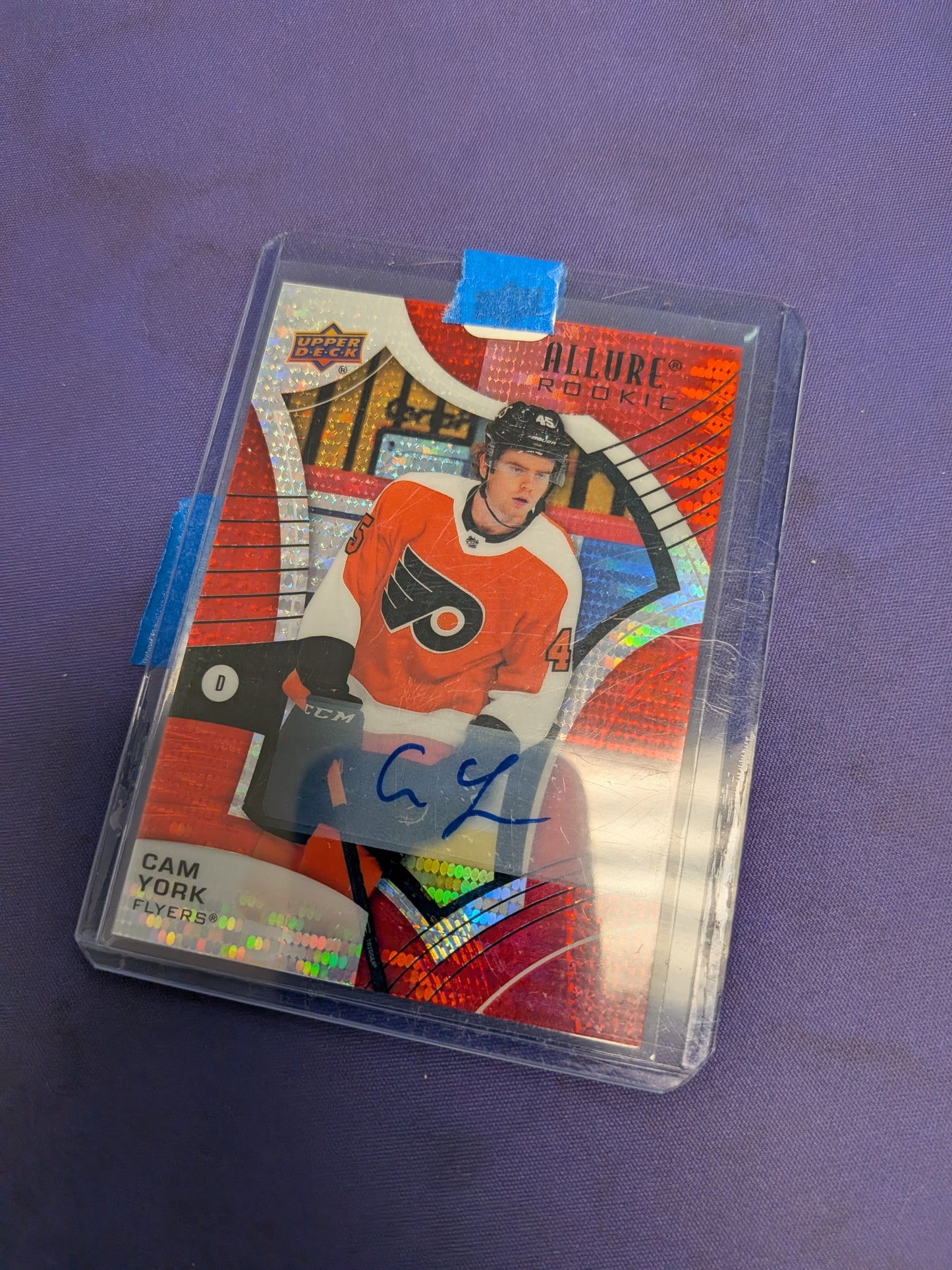 Cam York AUTO RC Red Rainbow 2021-22 UD Allure