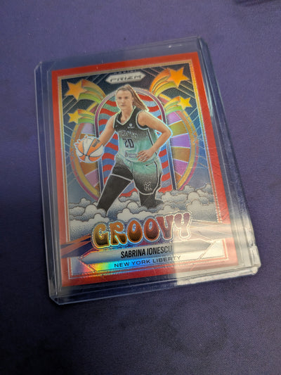 Sabrina Ionescu [Red] #9 - 2025 Panini Prizm WNBA Groovy Basketball NM