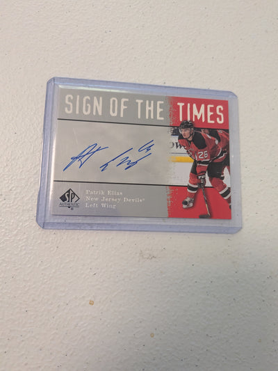 Patrik Elias Sign of the Times AUTO 2001-02 Upper Deck SP Authentic NM