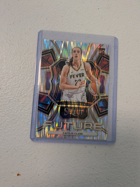 Caitlin Clark [Flash Prizm] #4 - 2024 Panini Select WNBA Future Basketball NM
